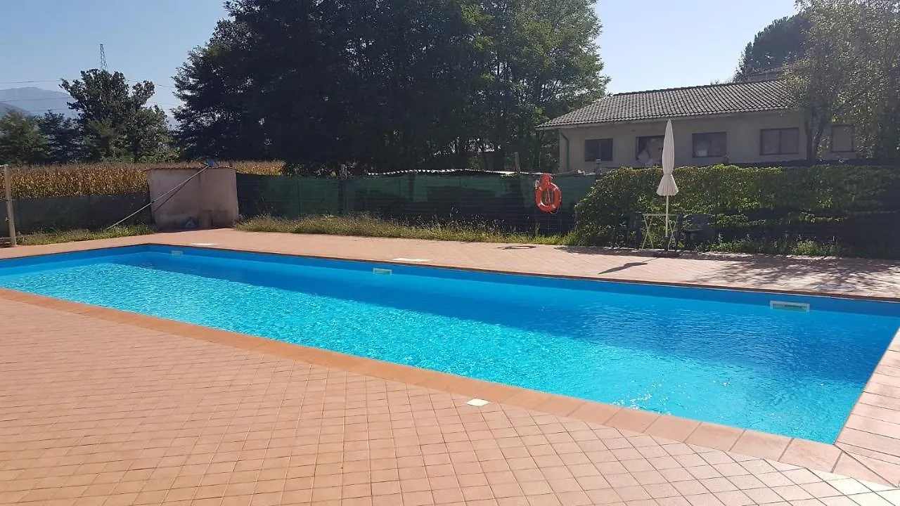 Appartamento In Toscana Con Piscina E Giardino contacts